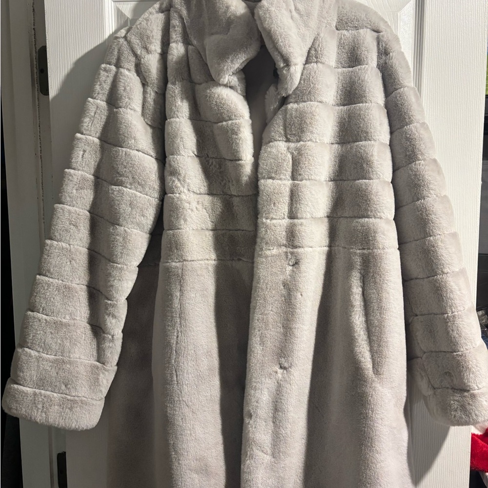 Jones New York Light Gray Teddy Jacket